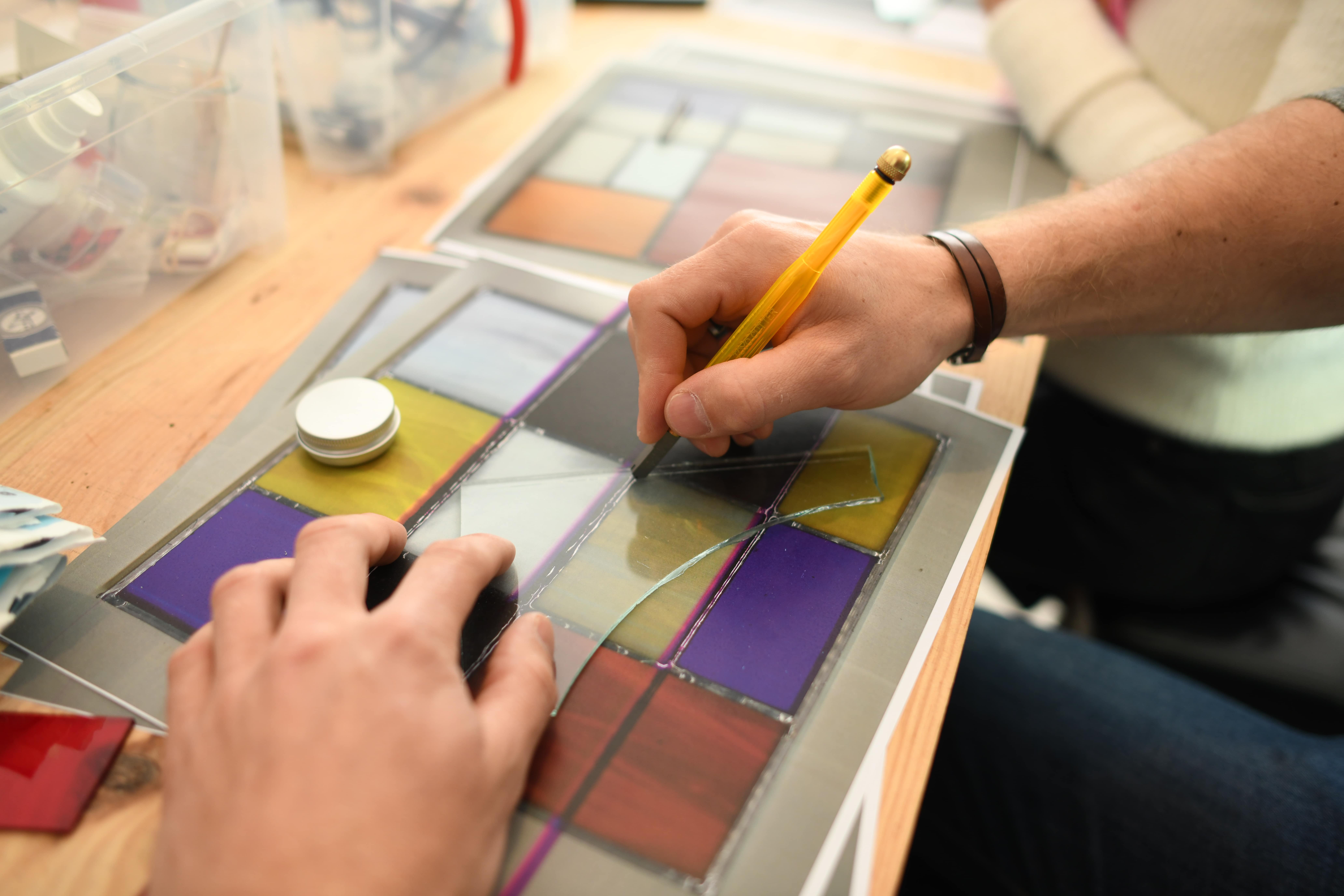 Atelier initiation vitrail stage atelier loupiverre baden Morbihan