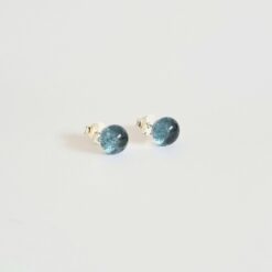Clous oreilles bleu des ports atelier LouPi Verre les Perles du Golfe du Morbihan