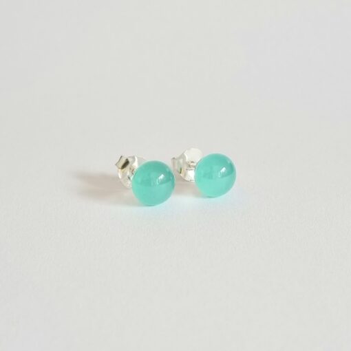Clous oreilles vert d'eau atelier LouPi Verre les Perles du Golfe du Morbihan